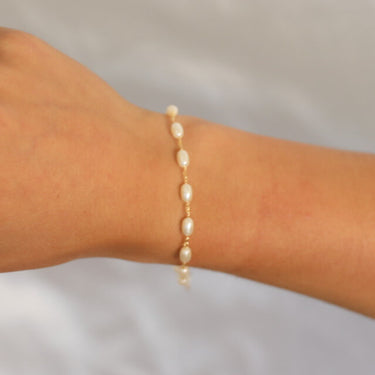 Gold Oval Pearl Bracelet